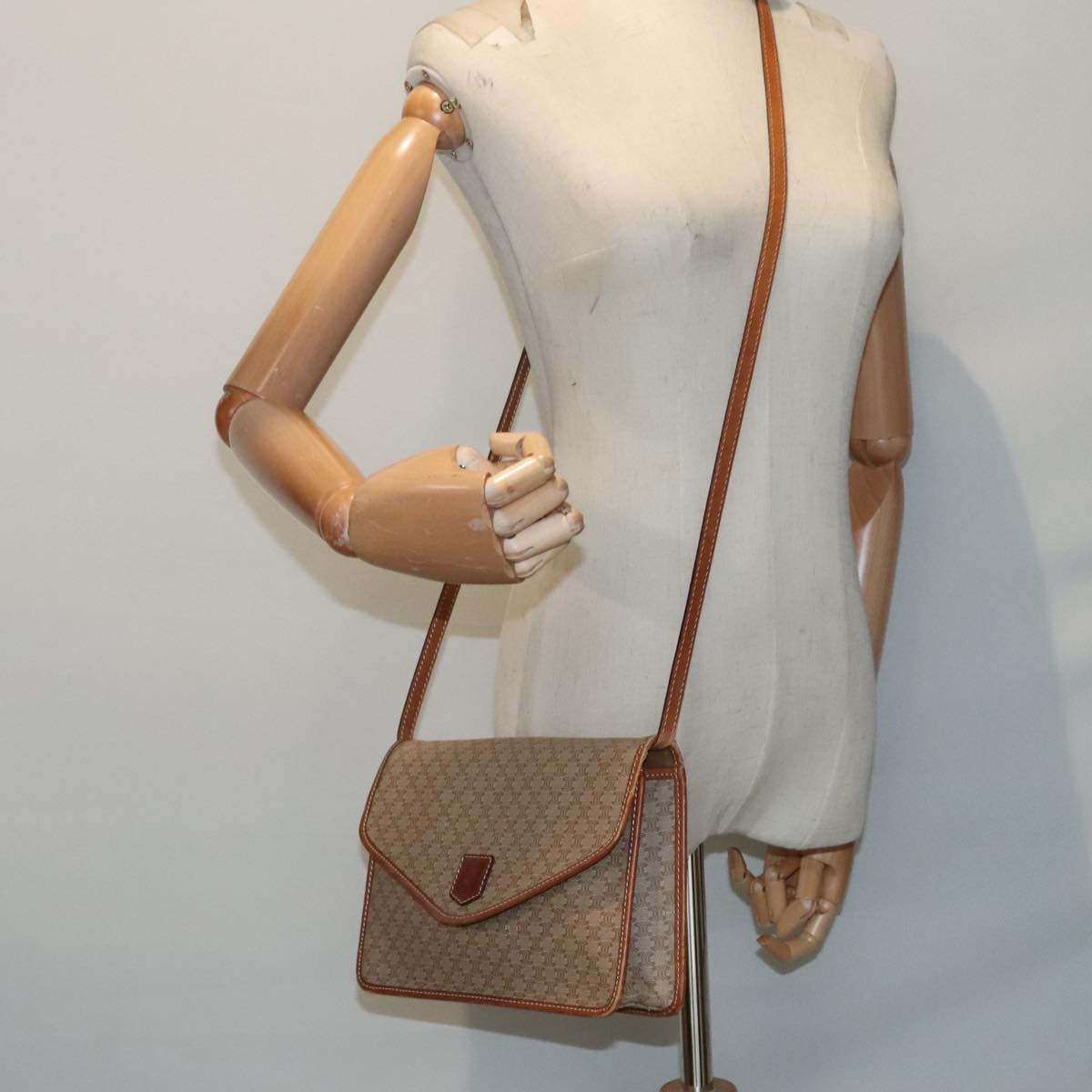 CELINE Macadam Canvas Shoulder Bag Beige Gold Auth 92768