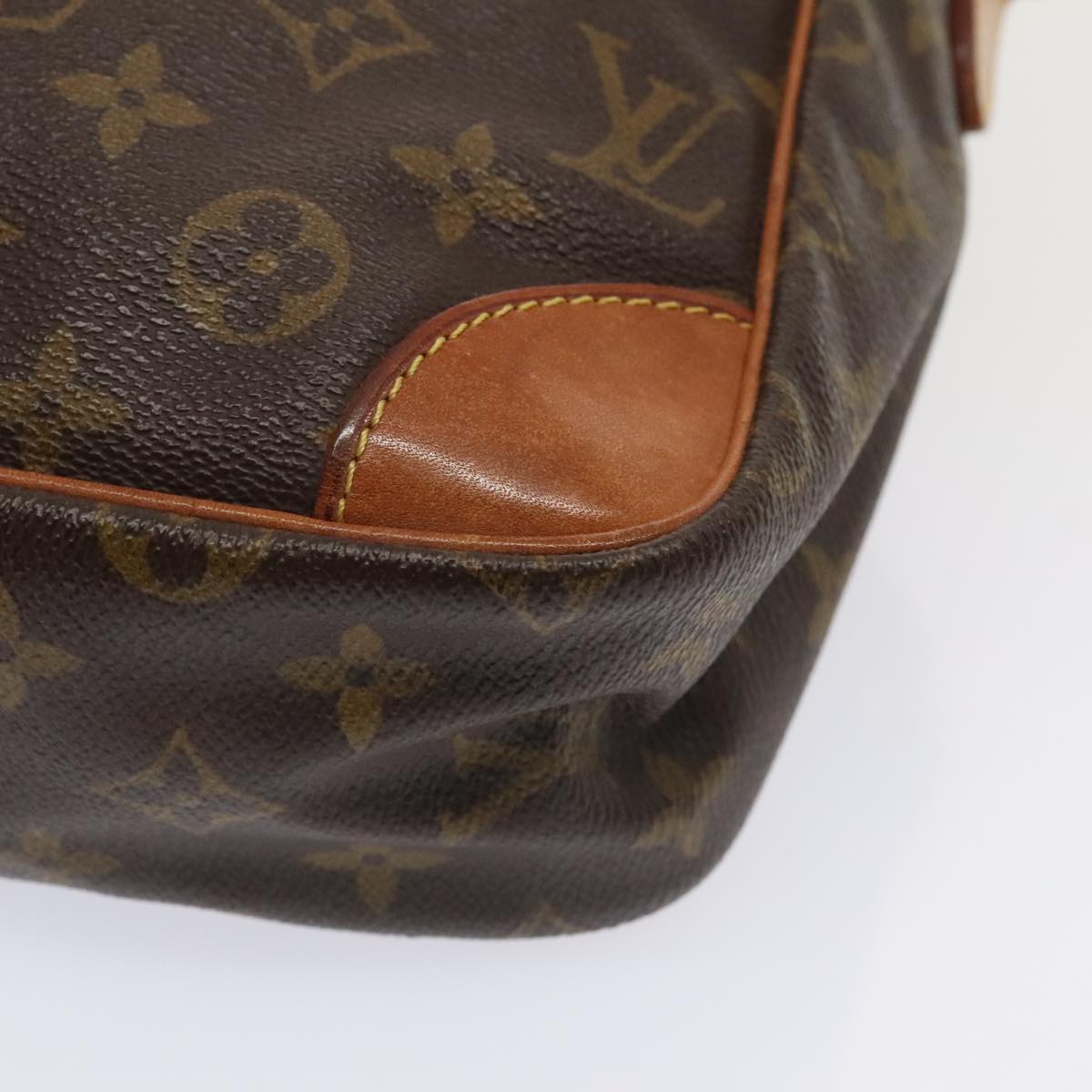 LOUIS VUITTON Monogram Danube GM Shoulder Bag M45262 LV Auth 92790