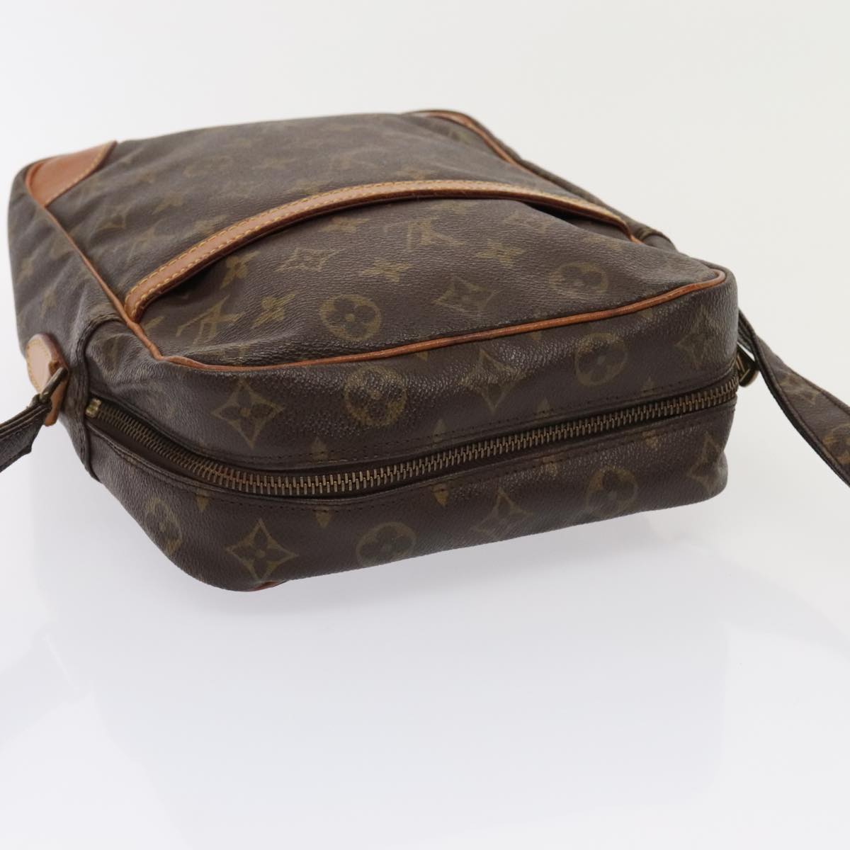 LOUIS VUITTON Monogram Danube GM Shoulder Bag M45262 LV Auth 92790