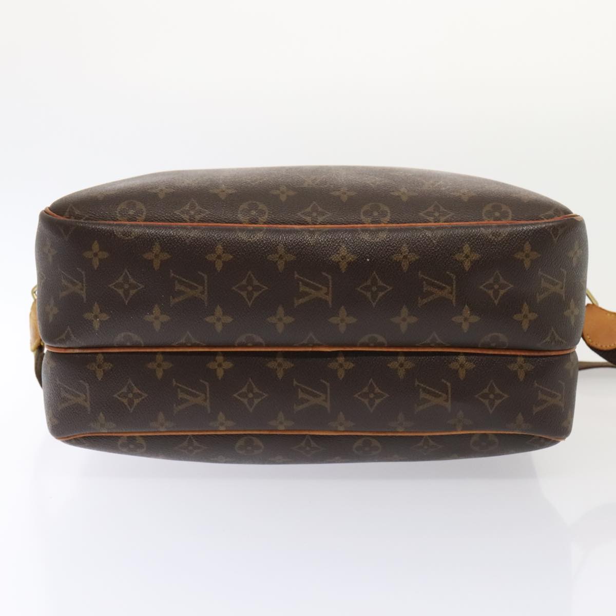 LOUIS VUITTON Monogram Reporter GM Shoulder Bag M45252 LV Auth 92794