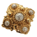 CHANEL Brooch metal Gold CC Auth 92879-1