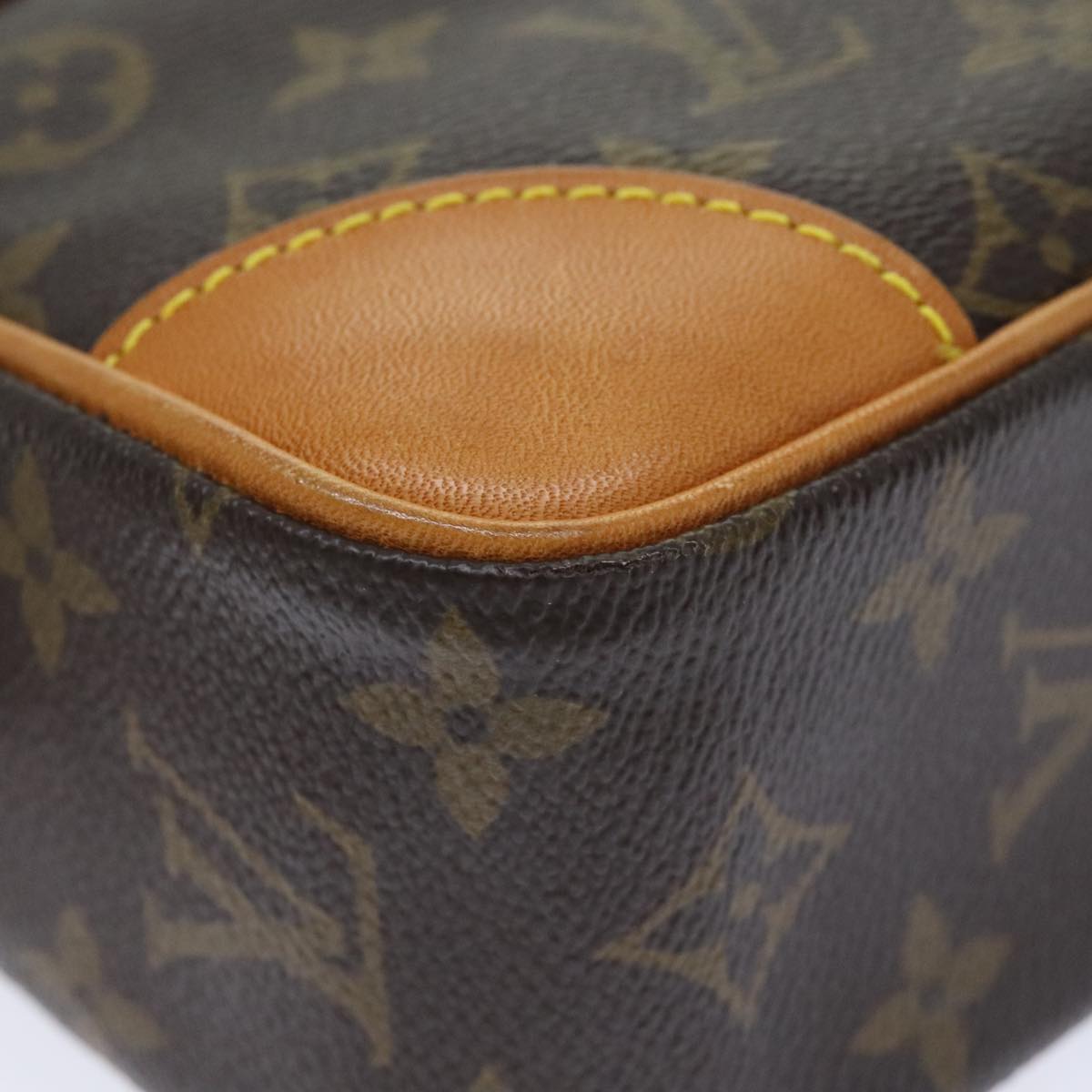 LOUIS VUITTON Monogram Compiegne 28 Clutch Bag M51845 LV Auth 92915