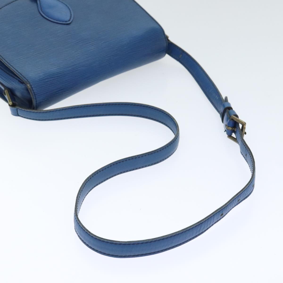 LOUIS VUITTON Epi Saint Cloud GM Shoulder Bag Toledo Blue M52195 LV Auth 92927