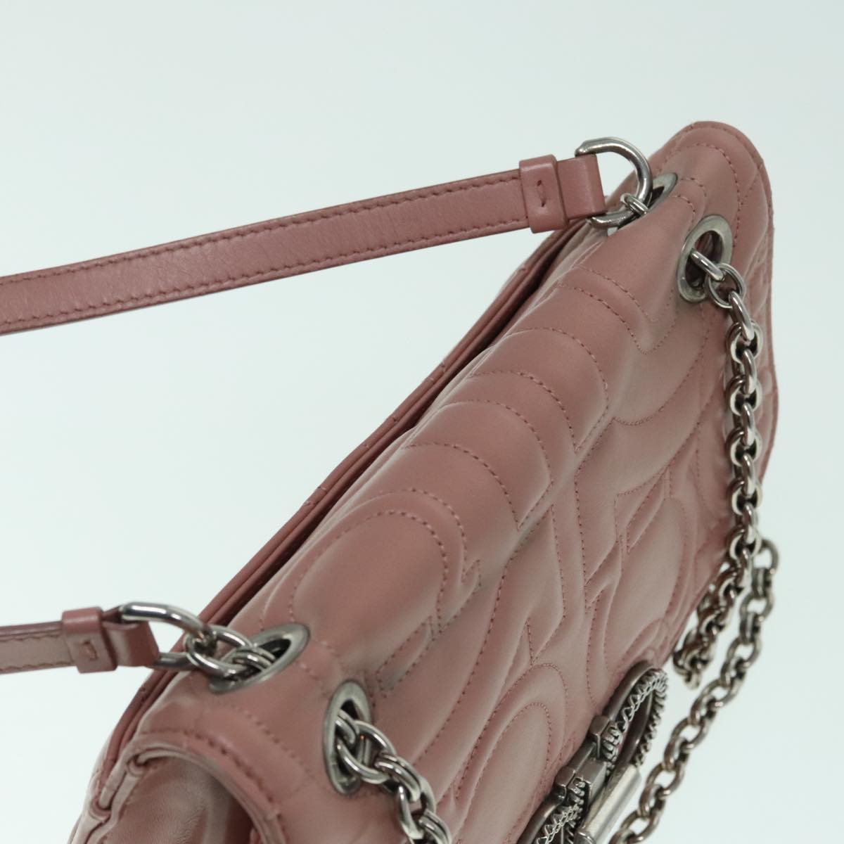 Salvatore Ferragamo Gancini Chain Shoulder Bag Leather Pink Silver Auth 92931