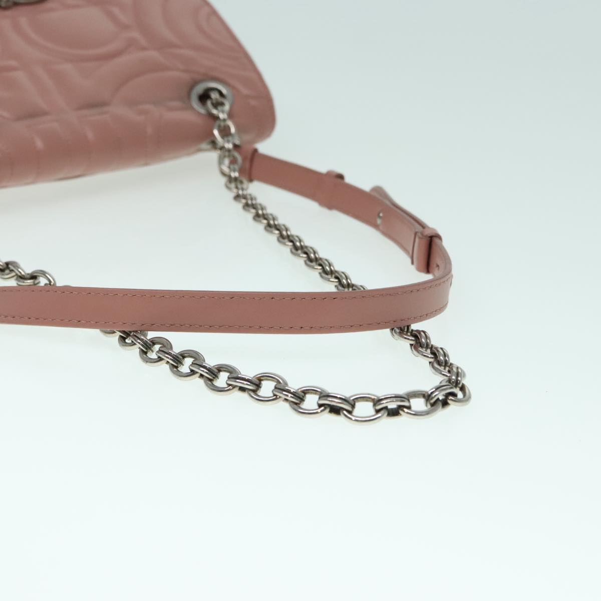 Salvatore Ferragamo Gancini Chain Shoulder Bag Leather Pink Silver Auth 92931