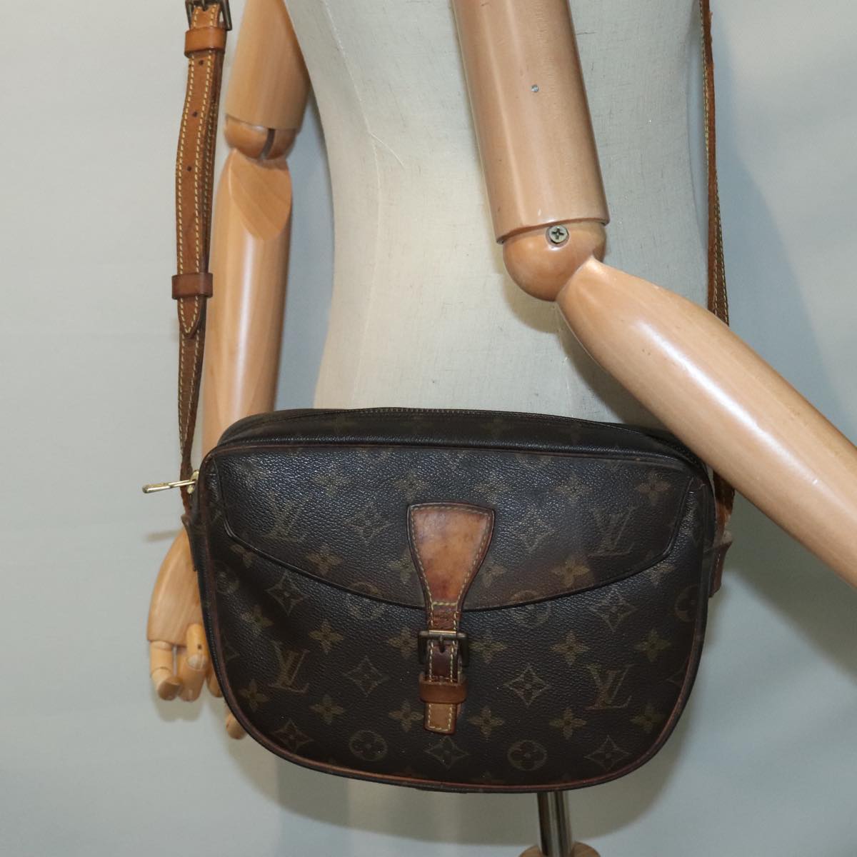 LOUIS VUITTON Monogram Jeune Fille MM Shoulder Bag M51226 LV Auth 93005