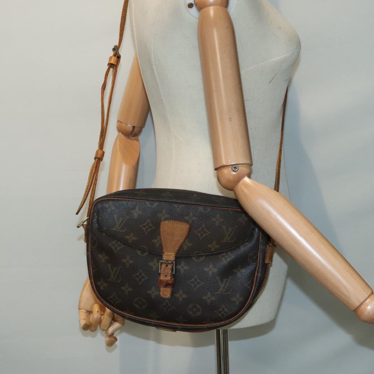 LOUIS VUITTON Monogram Jeune Fille MM Shoulder Bag M51226 LV Auth 93013