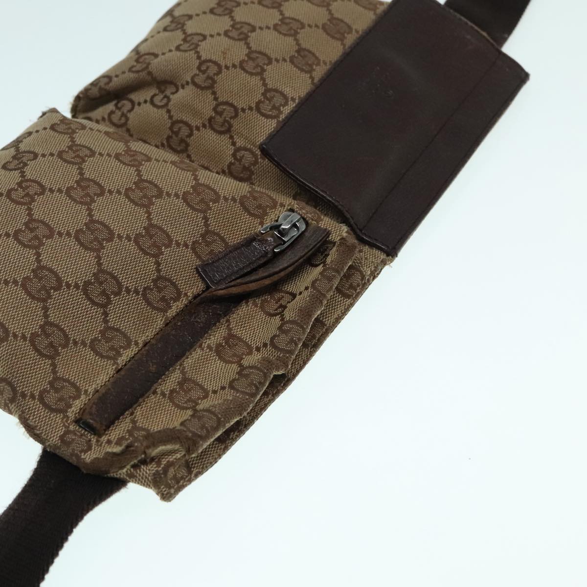 GUCCI GG Canvas Waist Bag Beige Brown Silver 28566 Auth 93030