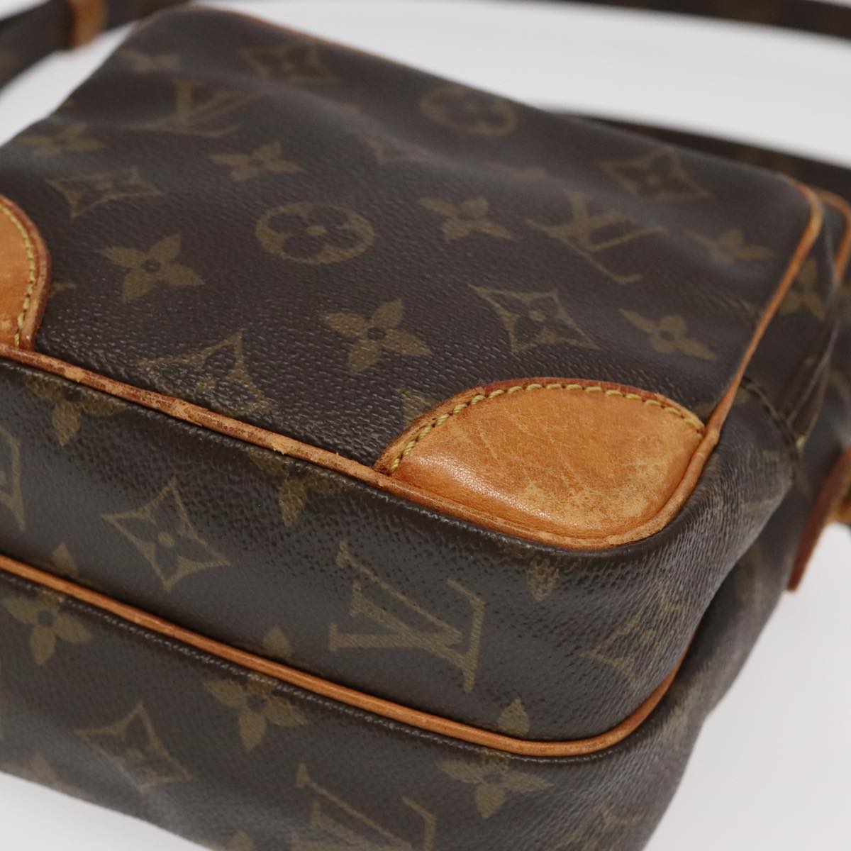 LOUIS VUITTON Monogram Amazon Shoulder Bag M45236 LV Auth 93064