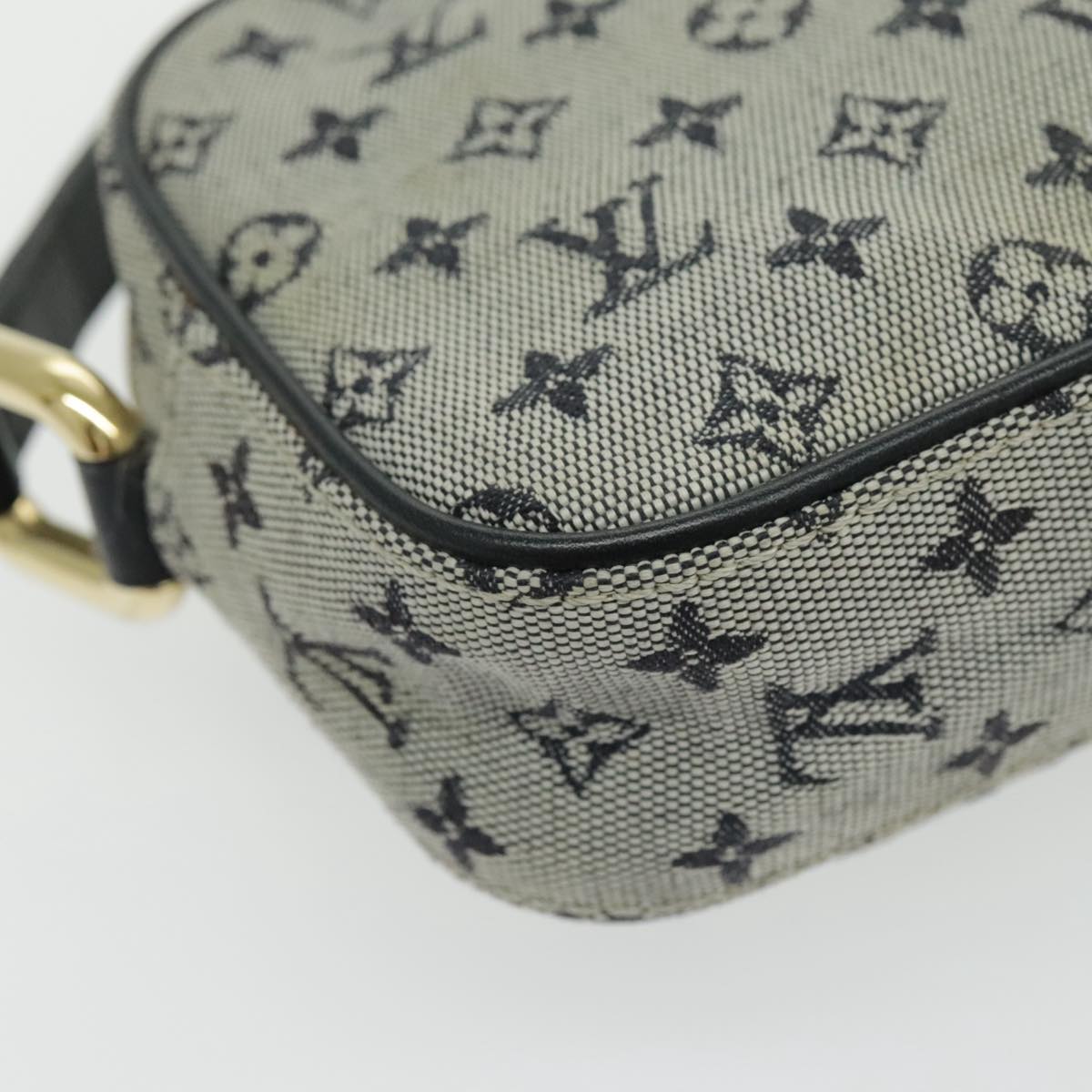 LOUIS VUITTON Monogram Mini Juliet MM Shoulder Bag Navy M92217 LV Auth 93072