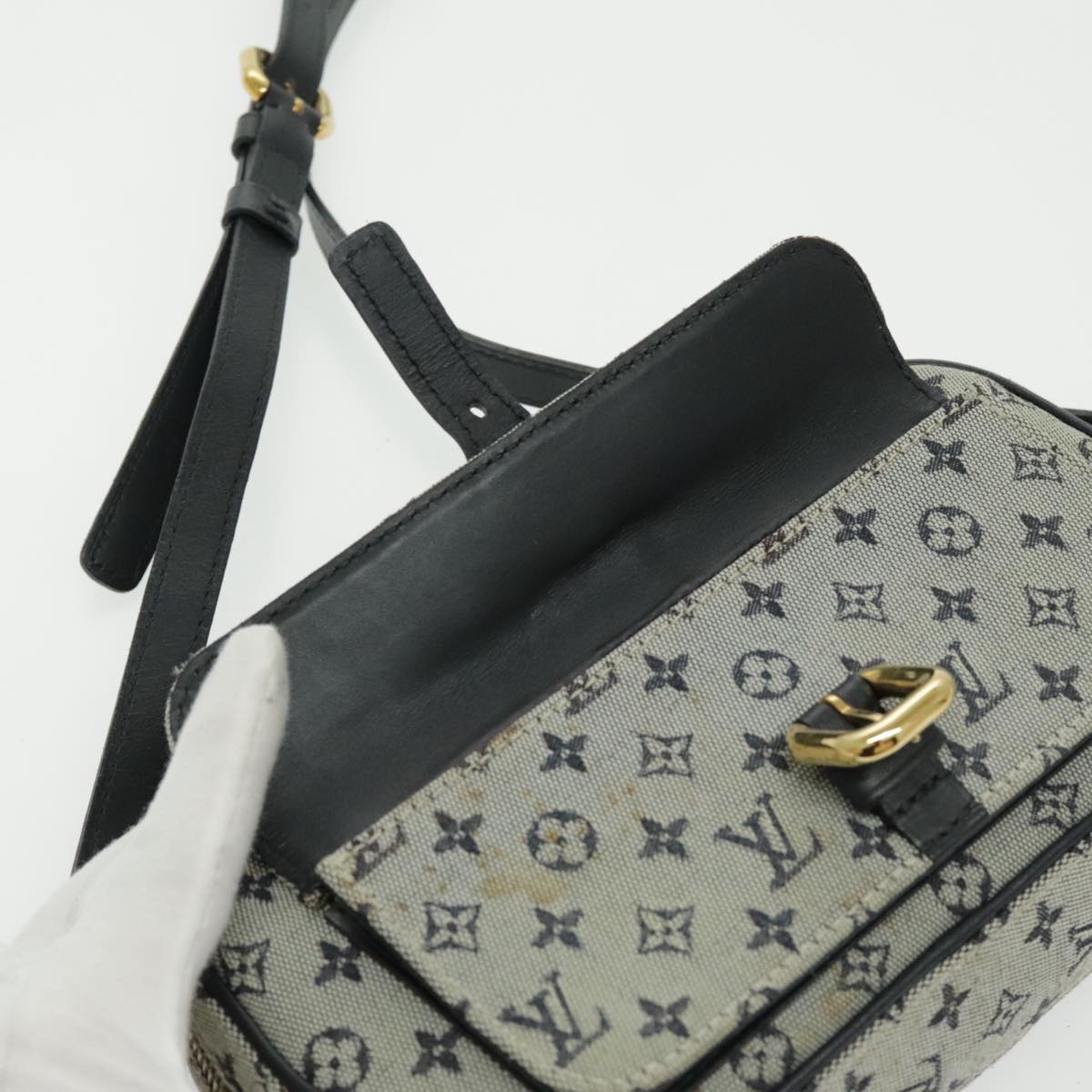 LOUIS VUITTON Monogram Mini Juliet MM Shoulder Bag Navy M92217 LV Auth 93072