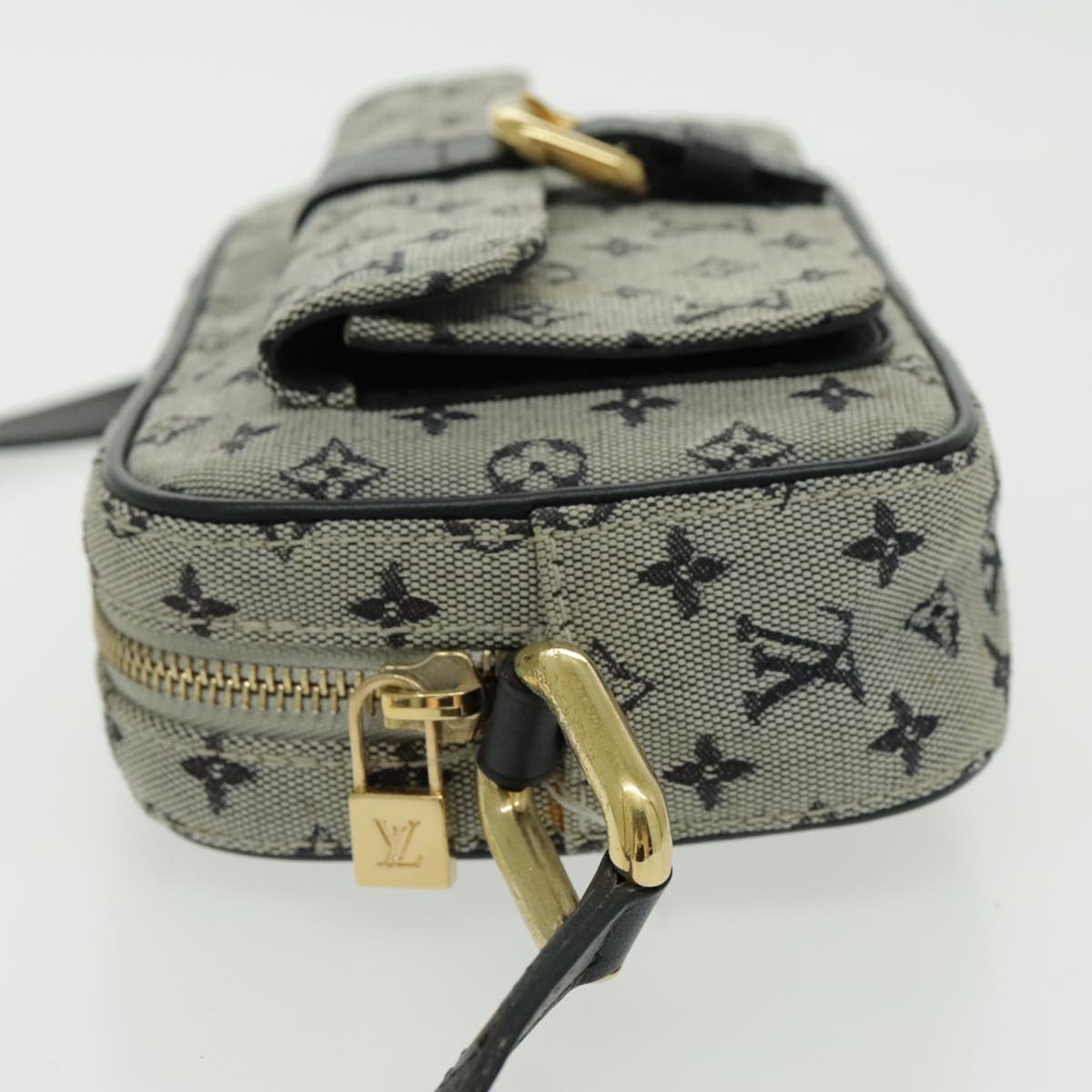 LOUIS VUITTON Monogram Mini Juliet MM Shoulder Bag Navy M92217 LV Auth 93072