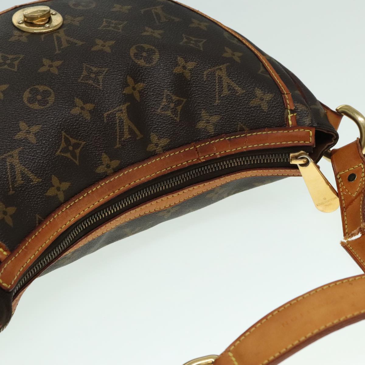 LOUIS VUITTON Monogram Tolum PM Shoulder Bag M40076 LV Auth 93122