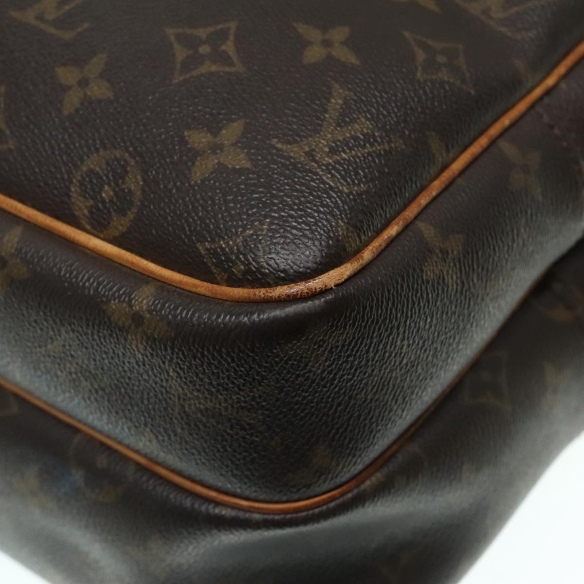 LOUIS VUITTON Monogram Reporter GM Shoulder Bag M45252 LV Auth 93129