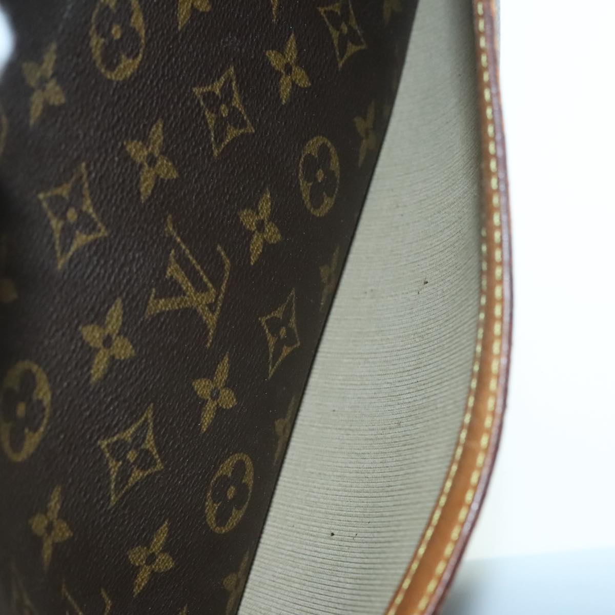 LOUIS VUITTON Monogram Reporter GM Shoulder Bag M45252 LV Auth 93129