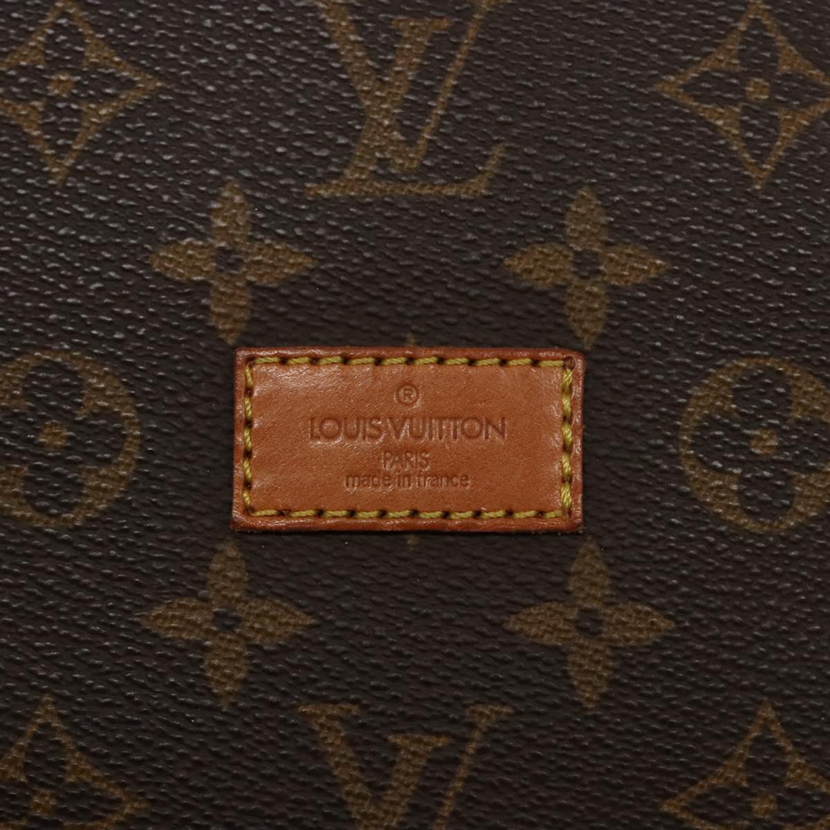 LOUIS VUITTON Monogram Saumur 43 Shoulder Bag M42252 LV Auth 93136