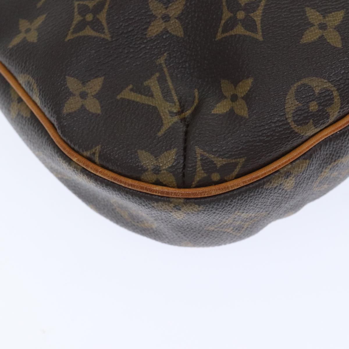 LOUIS VUITTON Monogram Odeon MM Shoulder Bag M56389 LV Auth 93171