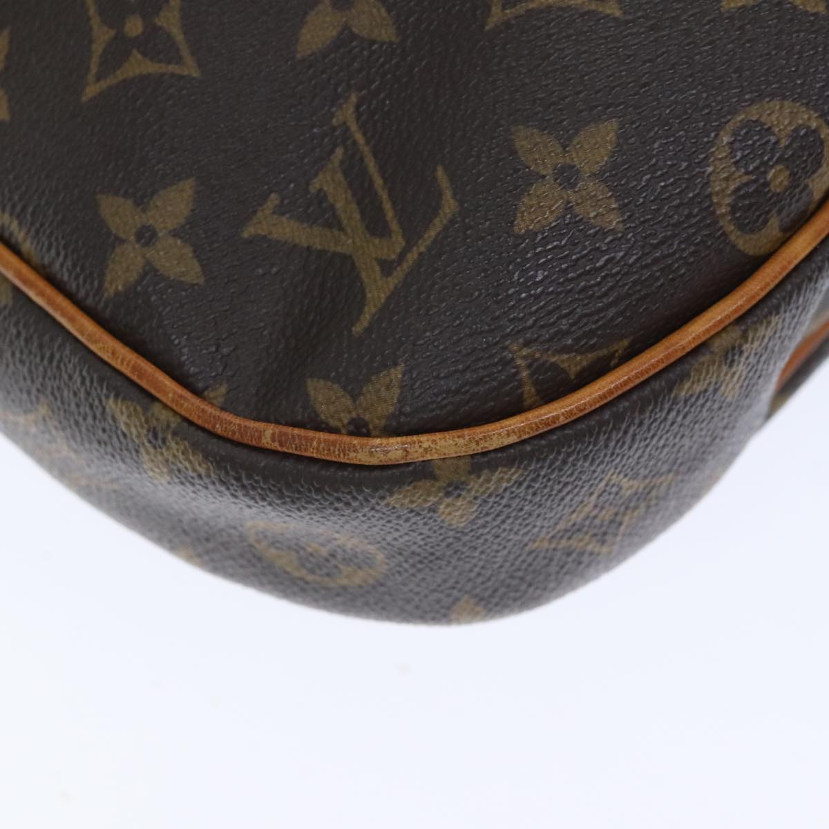 LOUIS VUITTON Monogram Odeon MM Shoulder Bag M56389 LV Auth 93171