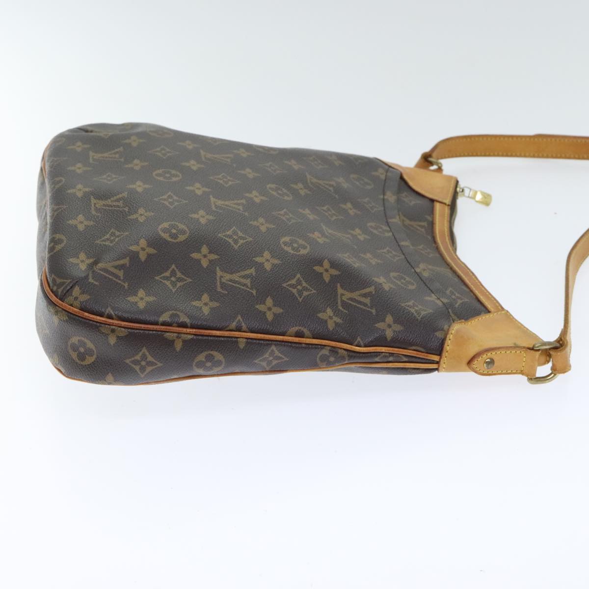 LOUIS VUITTON Monogram Odeon MM Shoulder Bag M56389 LV Auth 93171