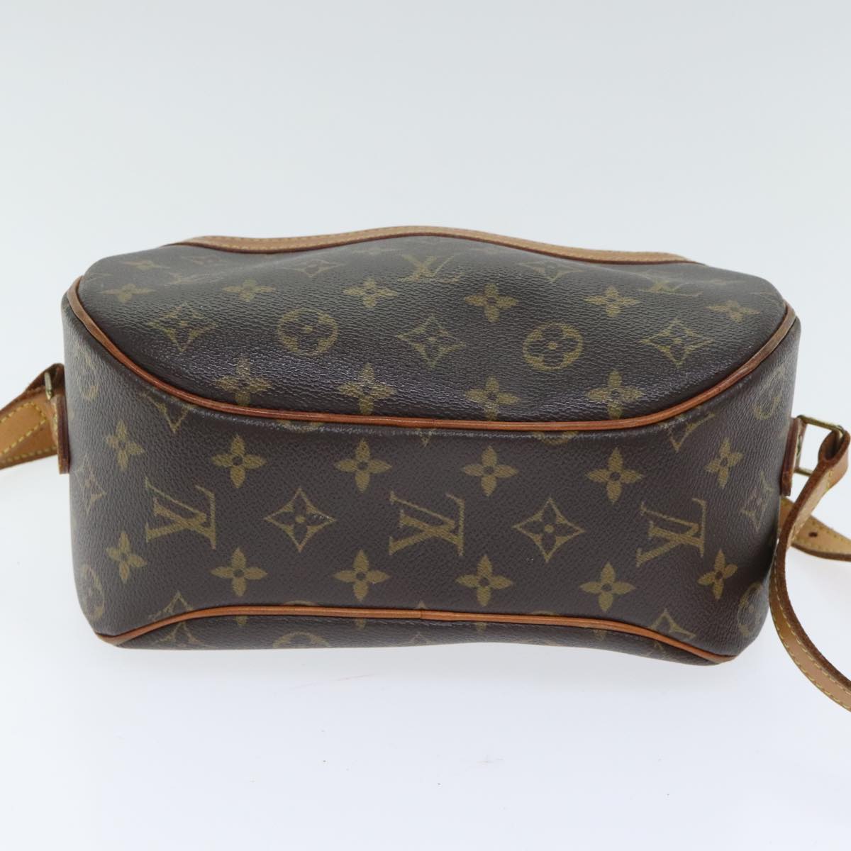 LOUIS VUITTON Monogram Blois Shoulder Bag M51221 LV Auth 93174