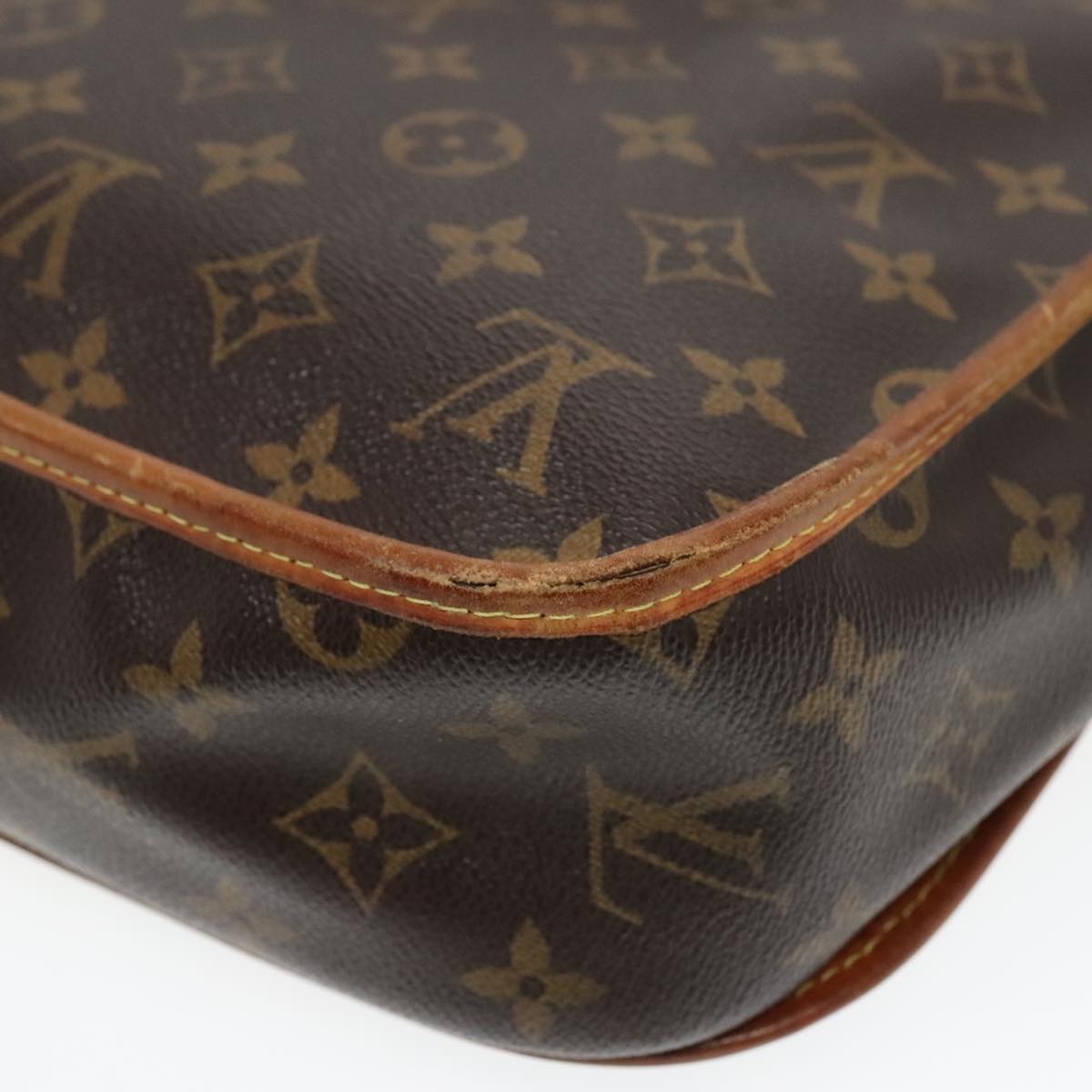 LOUIS VUITTON Monogram Messenger Bosphore PM Shoulder Bag M40106 LV Auth 93181