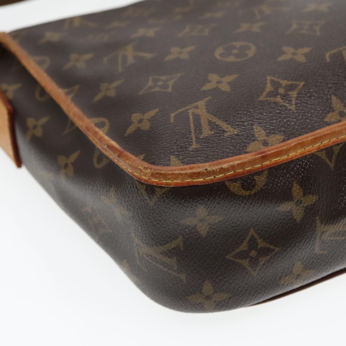 LOUIS VUITTON Monogram Messenger Bosphore PM Shoulder Bag M40106 LV Auth 93181