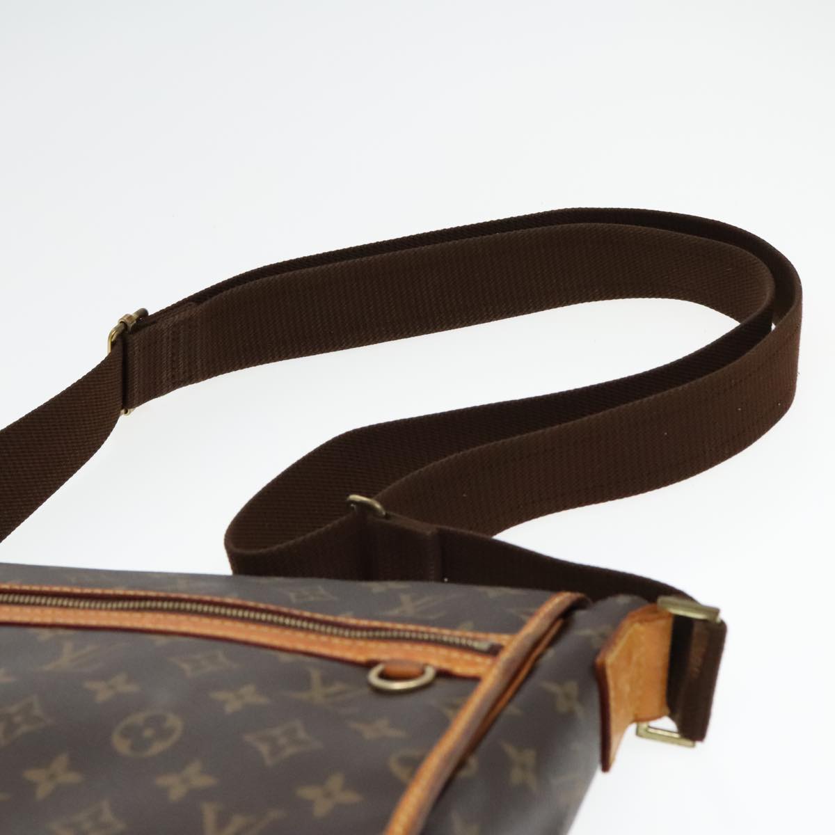 LOUIS VUITTON Monogram Messenger Bosphore PM Shoulder Bag M40106 LV Auth 93181