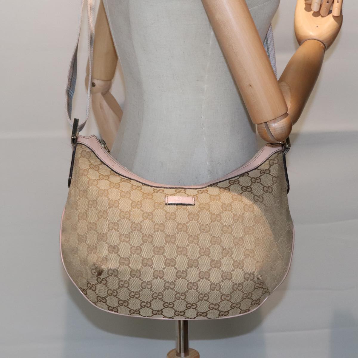 GUCCI GG Canvas Sherry Line Shoulder Bag Beige Gold pink 131092 Auth 93221