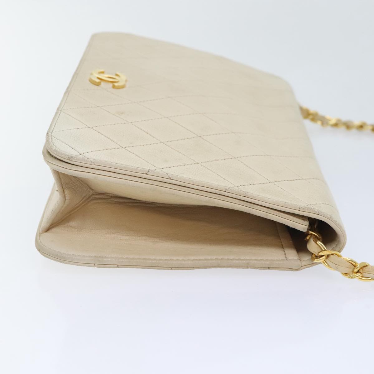 CHANEL Matelasse Chain Shoulder Bag Lamb Skin Beige Gold CC Auth 93236