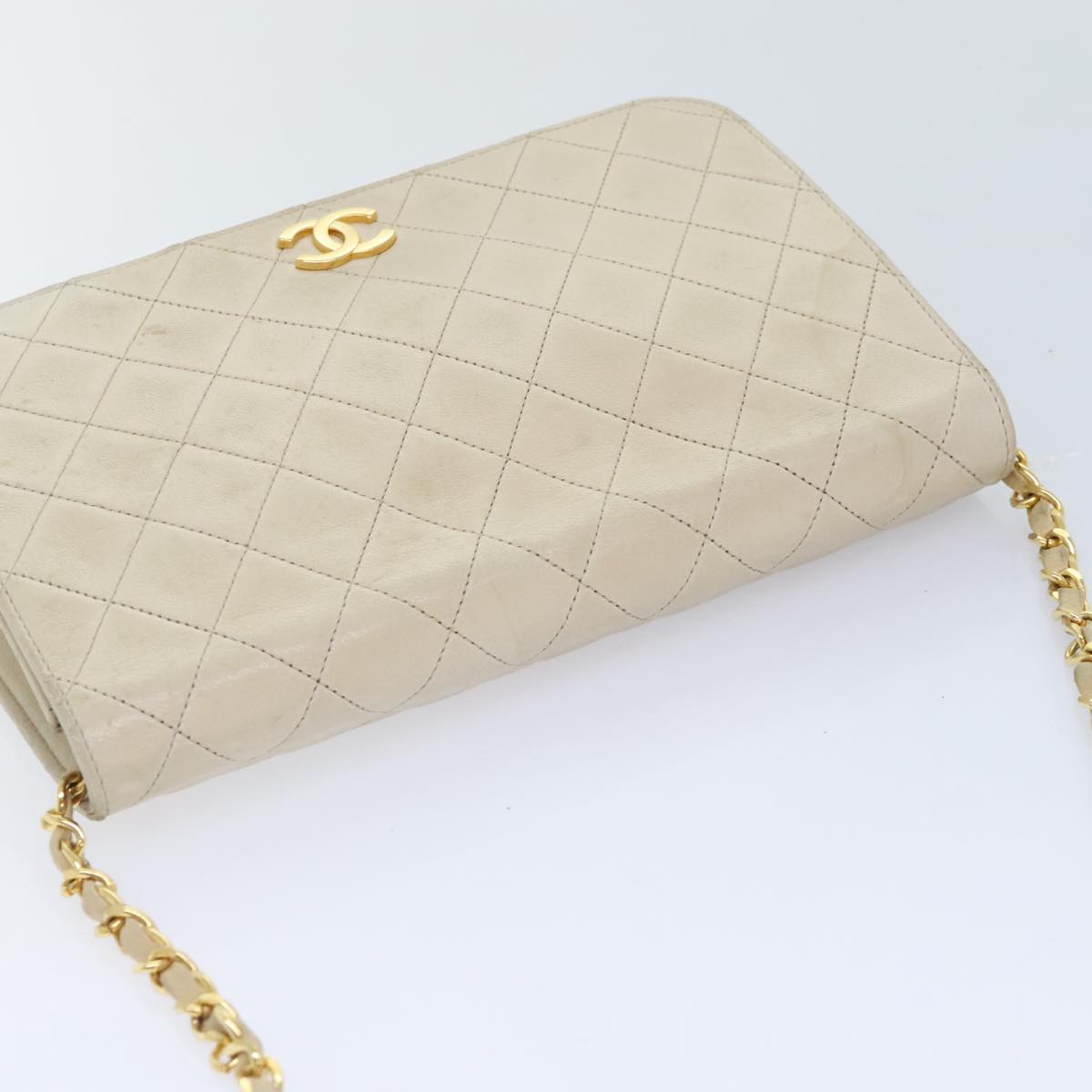 CHANEL Matelasse Chain Shoulder Bag Lamb Skin Beige Gold CC Auth 93236