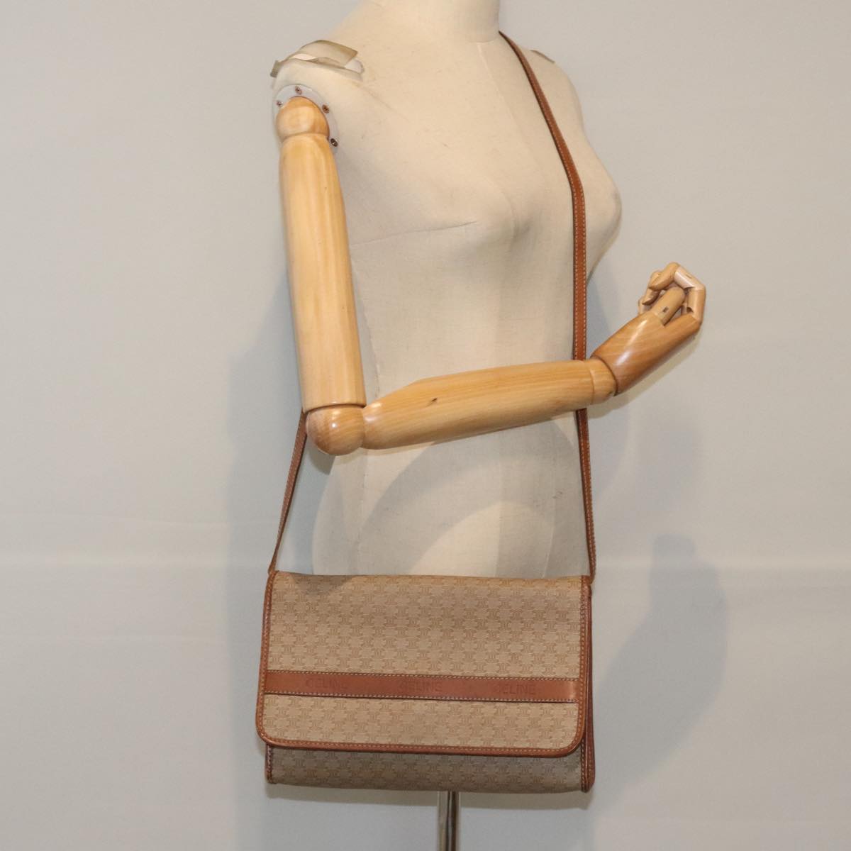 CELINE Macadam Canvas Shoulder Bag Beige Auth 93248