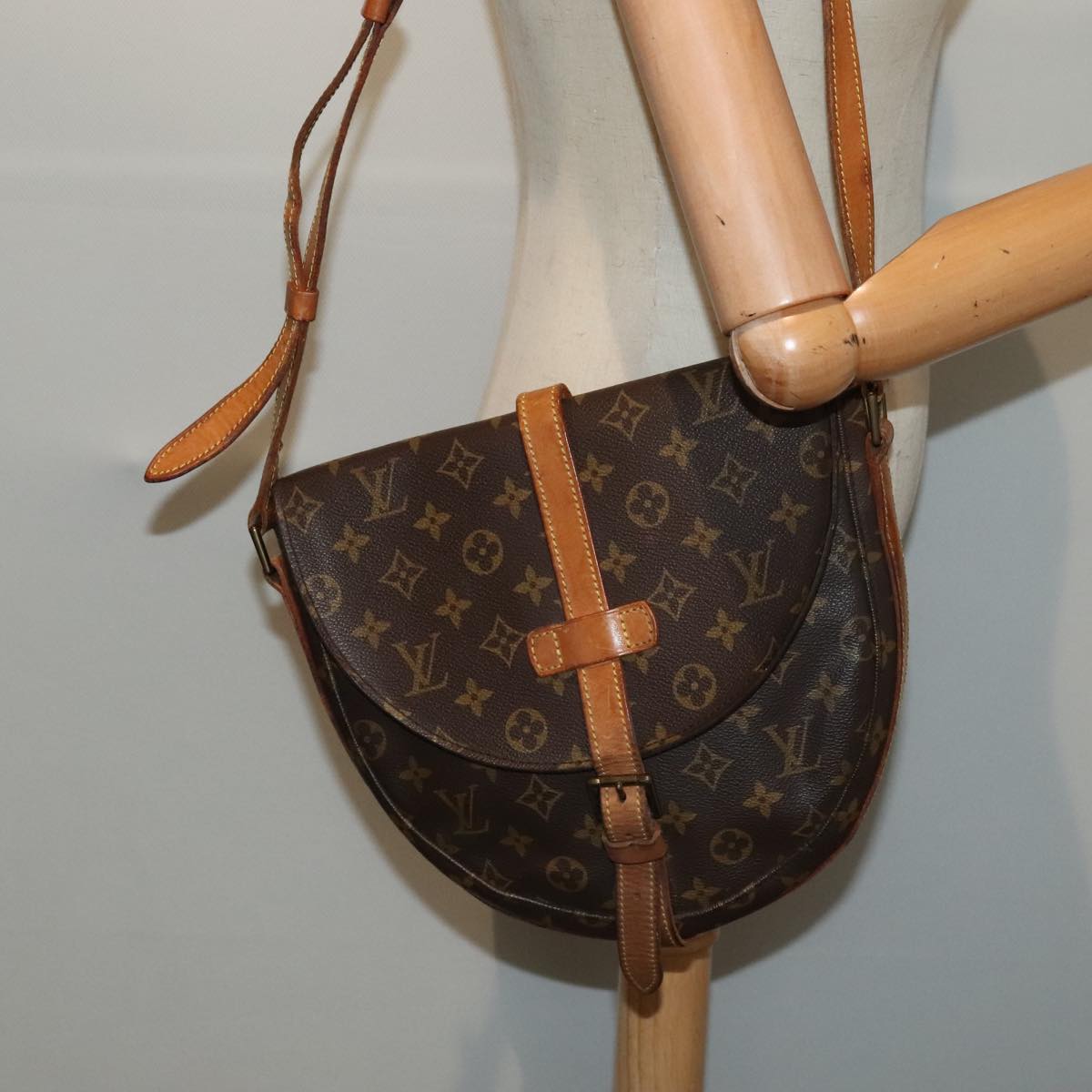 LOUIS VUITTON Monogram Chantilly GM Shoulder Bag M51232 LV Auth 93300