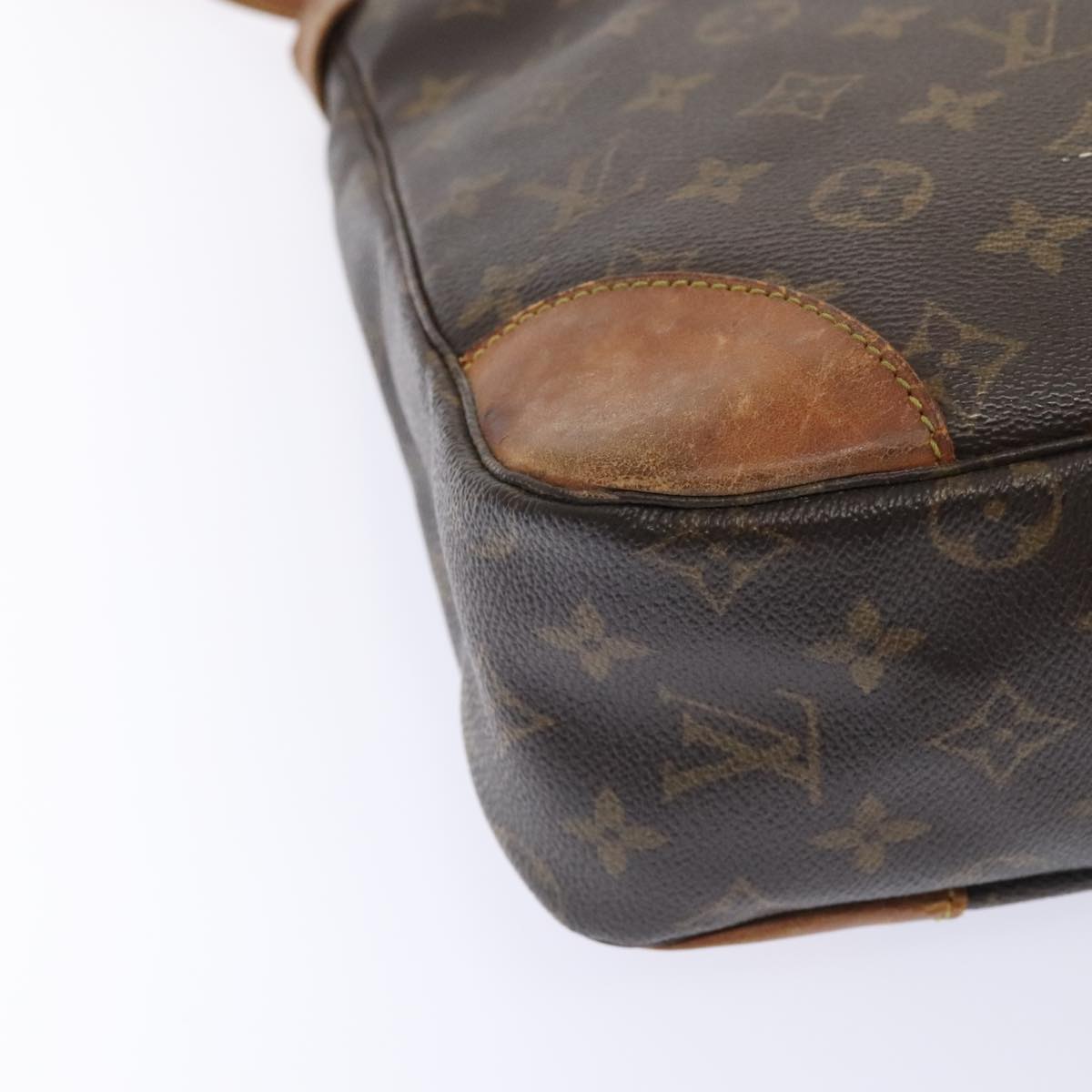 LOUIS VUITTON Monogram Boulogne 30 Shoulder Bag M51265 LV Auth 93321