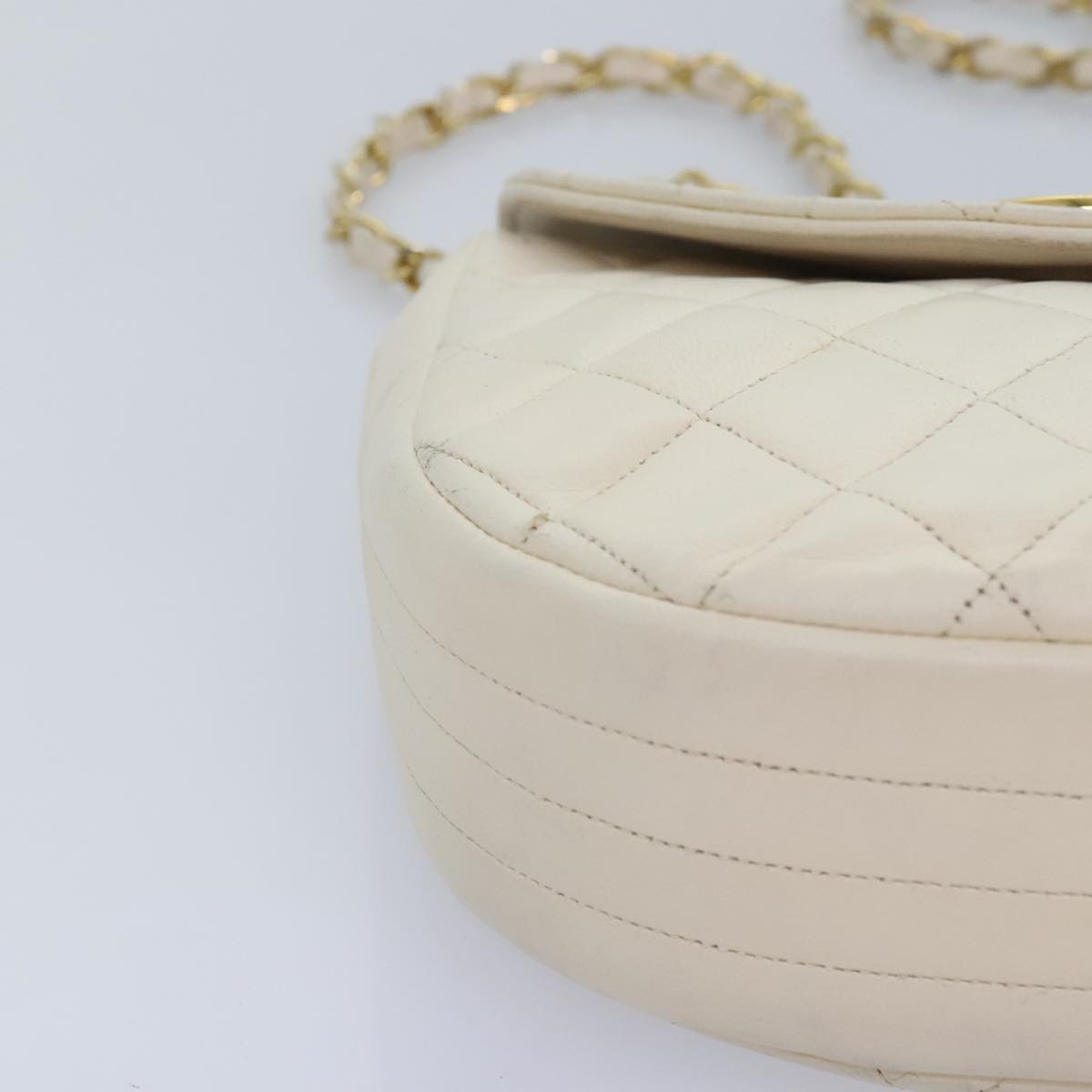 CHANEL Matelasse Big COCO Mark Chain Bag Lamb Skin White Gold CC Auth 93377