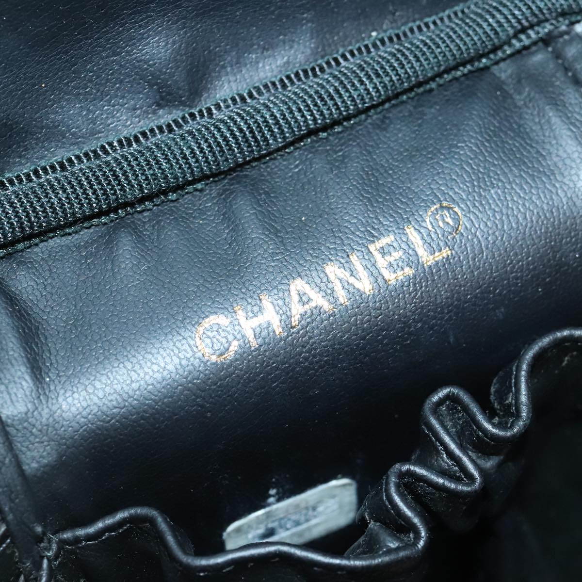 CHANEL Vanity Bicolore Pouch Leather Black Gold CC Auth 93434