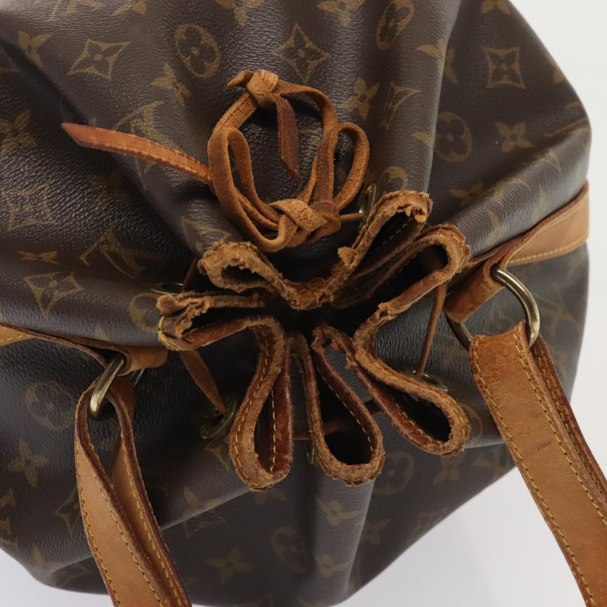 LOUIS VUITTON Monogram Noe Shoulder Bag M42224 LV Auth 93442