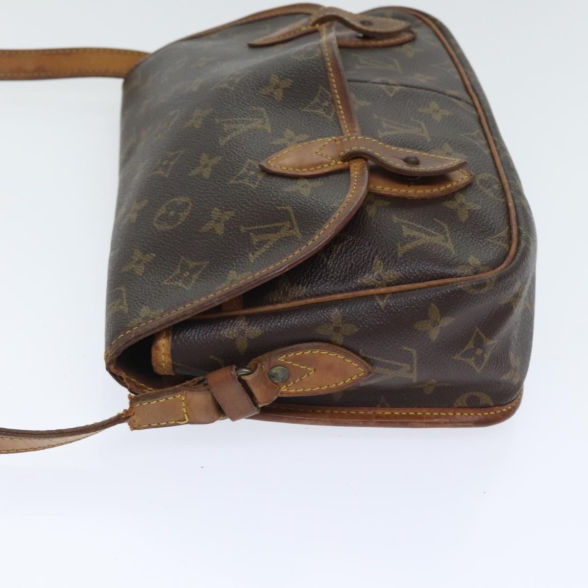 LOUIS VUITTON Monogram Gibeciere MM Shoulder Bag M42247 LV Auth 93467