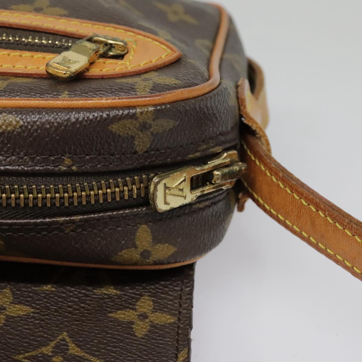 LOUIS VUITTON Monogram Saint Germain Shoulder Bag M51210 LV Auth 93490