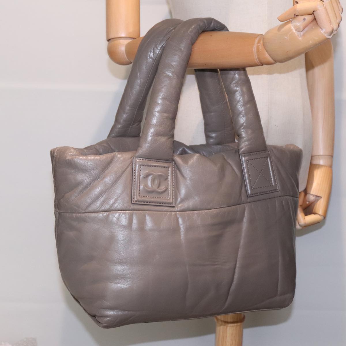 CHANEL Matelasse Cococoon Tote Bag Leather Brown Silver CC Auth 93521