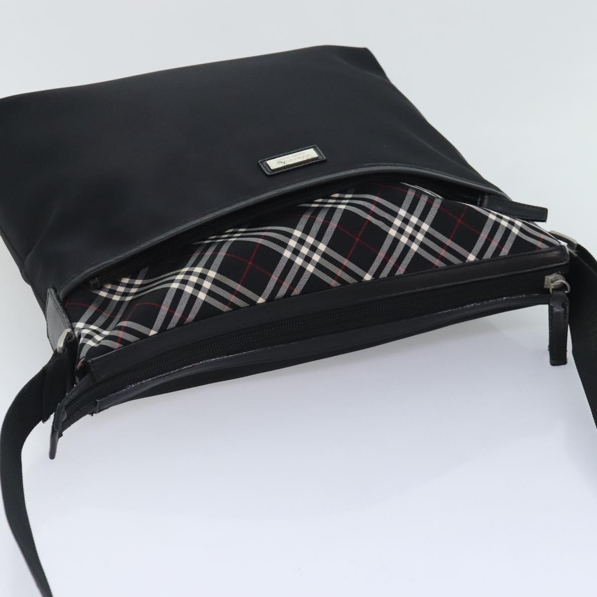 BURBERRY Nova Check Black label Shoulder Bag Nylon Black Auth 93533