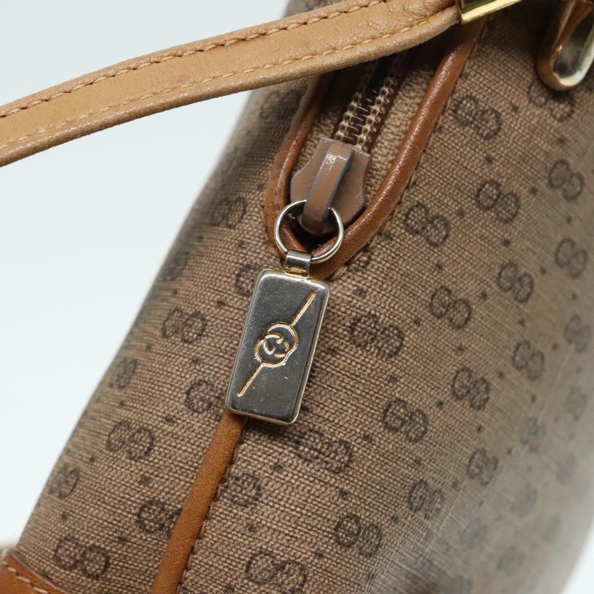 GUCCI Micro GG Supreme Shoulder Bag PVC Beige Gold 104 007 4916 Auth 93569