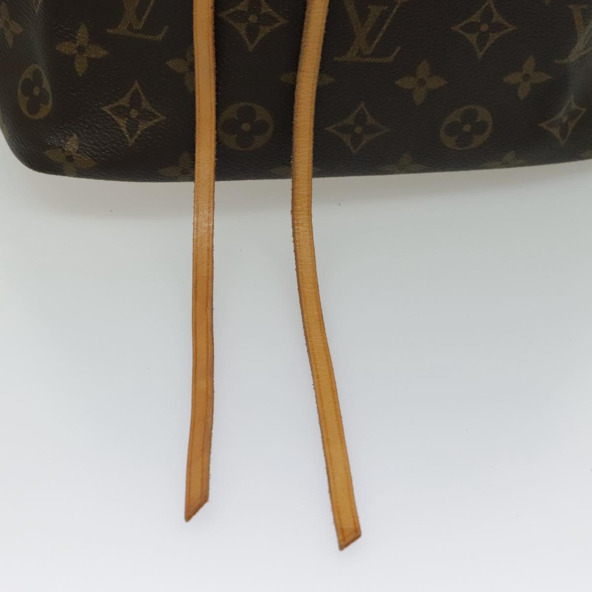 LOUIS VUITTON Monogram Petit Noe Shoulder Bag M42226 LV Auth 93595