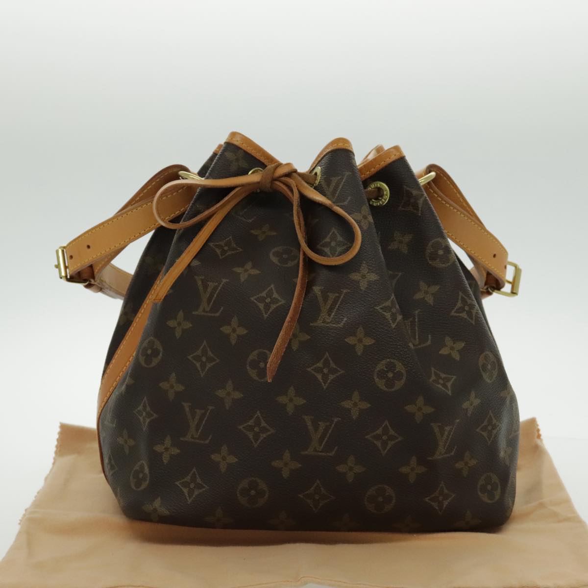 LOUIS VUITTON Monogram Petit Noe Shoulder Bag M42226 LV Auth 93595