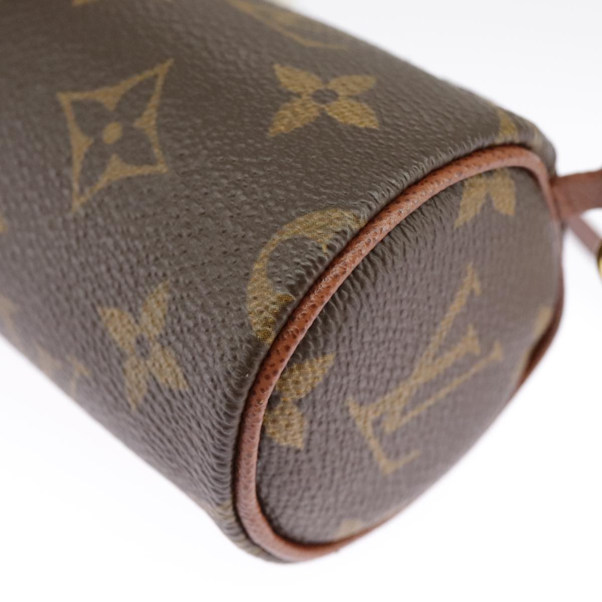 LOUIS VUITTON Monogram Papillon Pouch LV Auth 93687