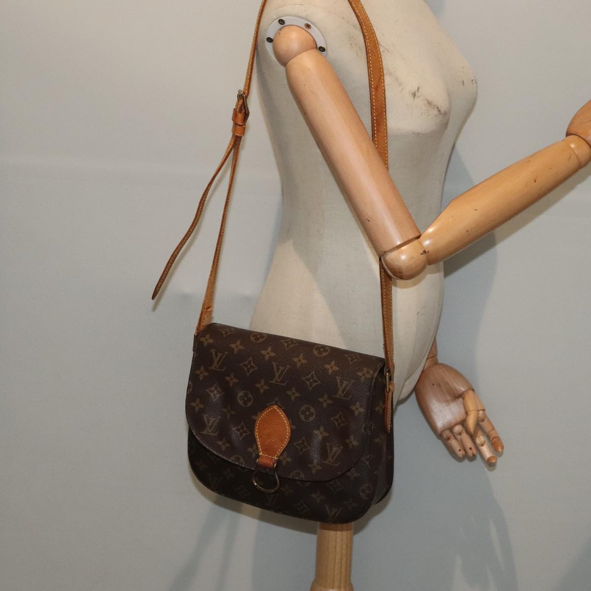 LOUIS VUITTON Monogram Saint Cloud GM Shoulder Bag M51242 LV Auth 93726