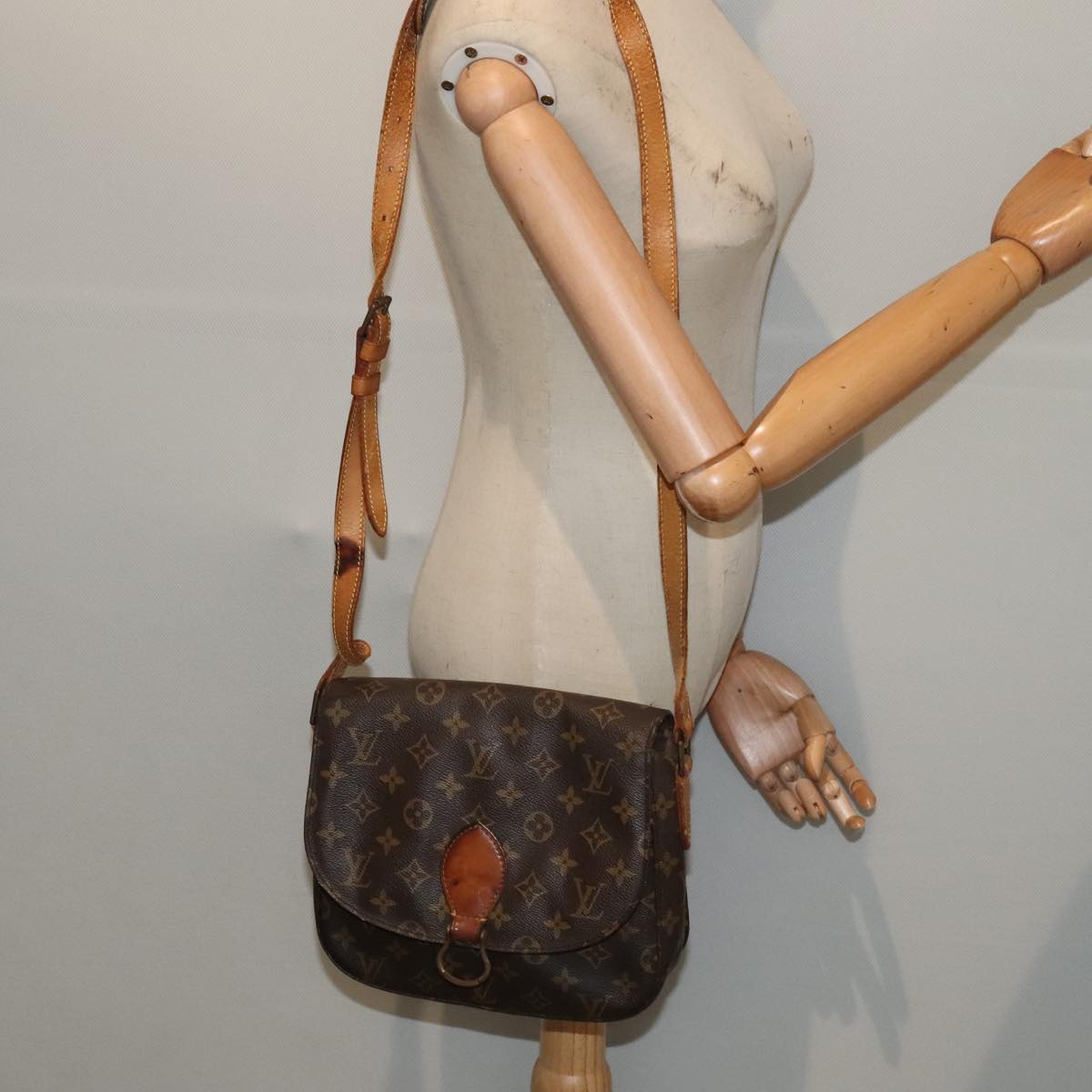 LOUIS VUITTON Monogram Saint Cloud GM Shoulder Bag M51242 LV Auth 93727