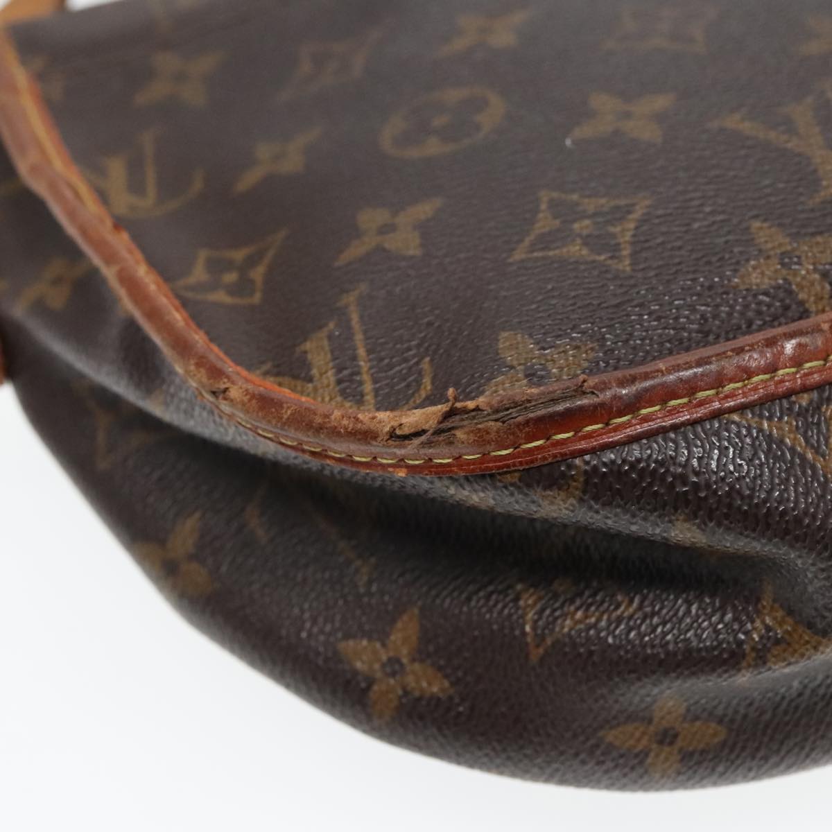 LOUIS VUITTON Monogram Menilmontant PM Shoulder Bag M40474 LV Auth 93738