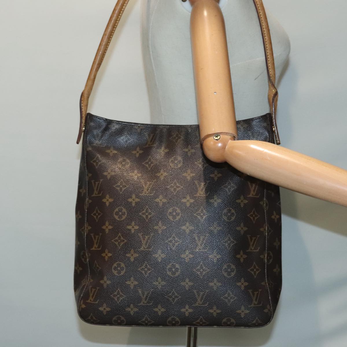 LOUIS VUITTON Monogram Looping GM Shoulder Bag M51145 LV Auth 93740