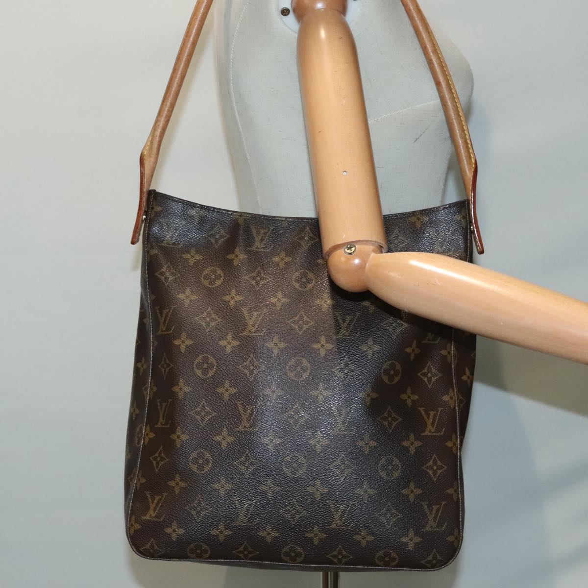 LOUIS VUITTON Monogram Looping GM Shoulder Bag M51145 LV Auth 93742