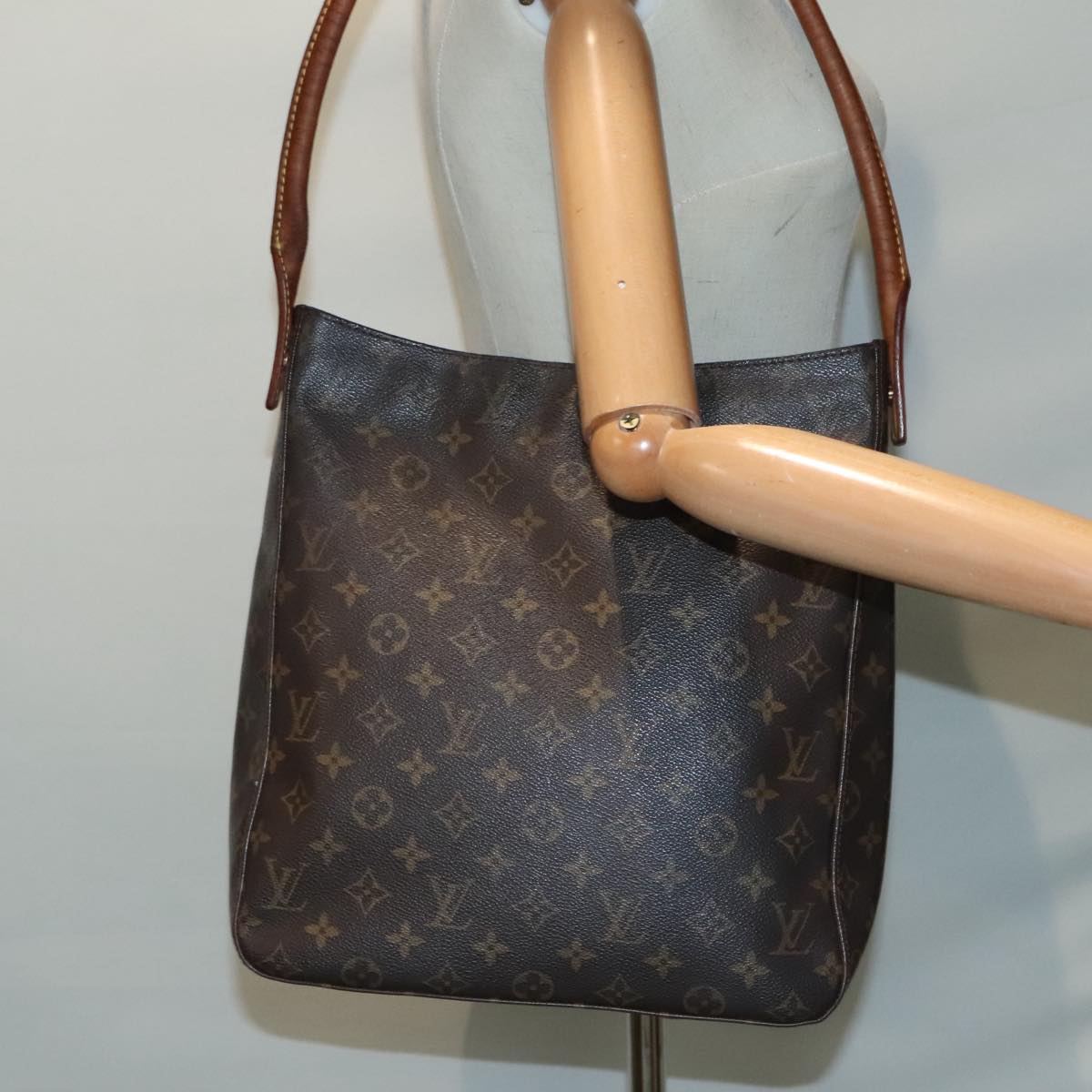 LOUIS VUITTON Monogram Looping GM Shoulder Bag M51145 LV Auth 93743